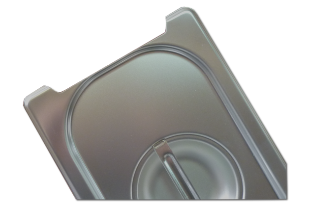 Víko s výřezem na úchyt GN 1/2